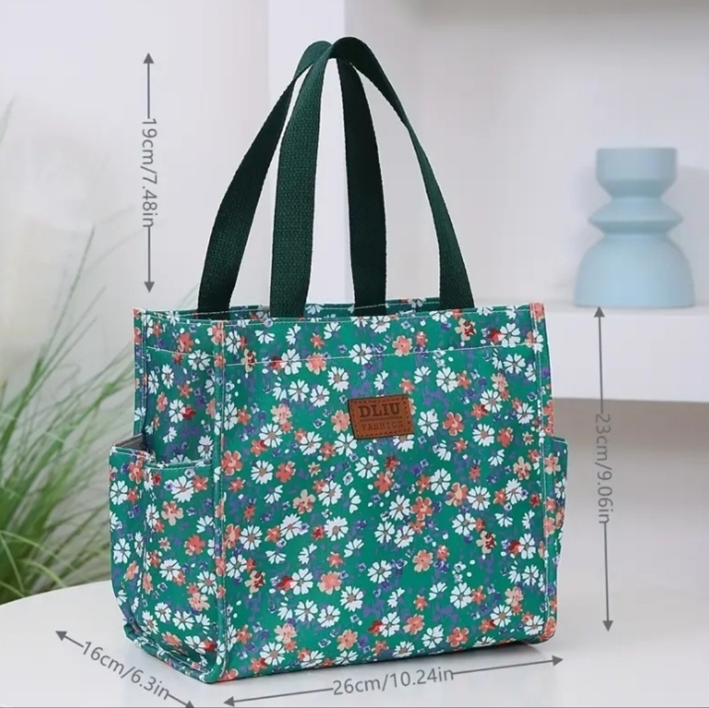 Green Floral Tote Bag. New!